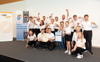 Zweiter Jugendblasorchester-Wettbewerb im Atrium der Handwerkskammer für Schwaben in Augsburg